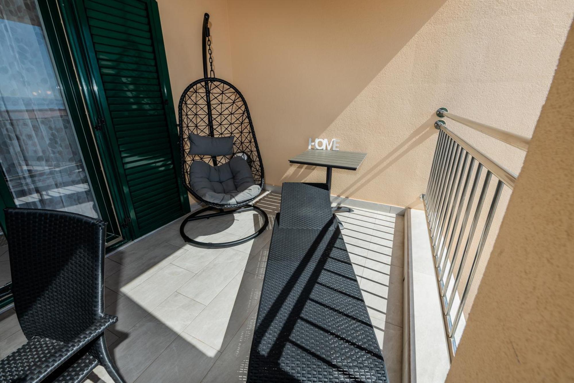 טרוגיר Sun Island Apartment מראה חיצוני תמונה
